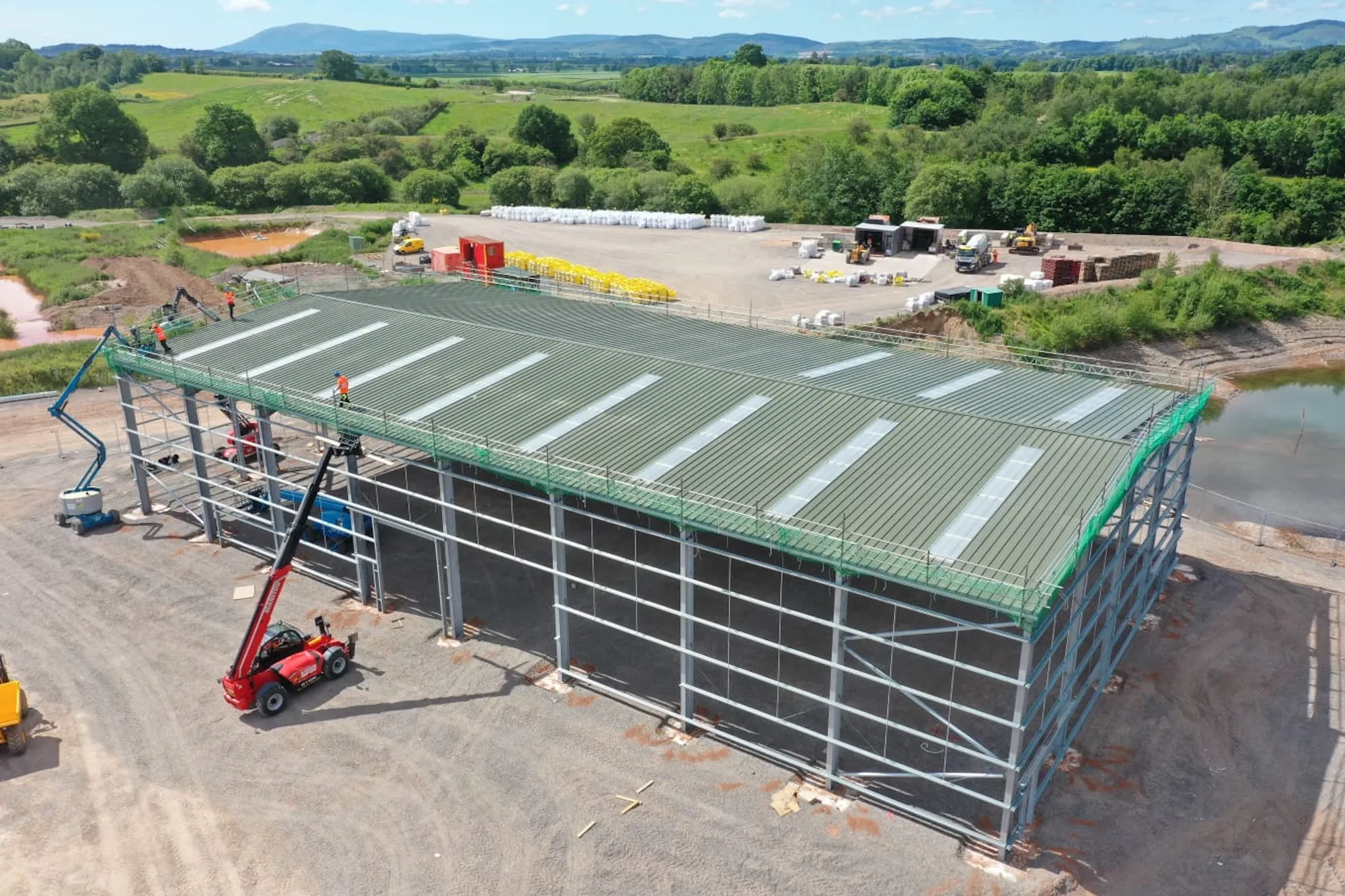 New industrial steel building at Kilblane Quarry